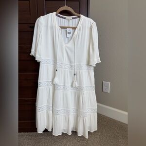 Women's White Tiered Tie-Neck Dress